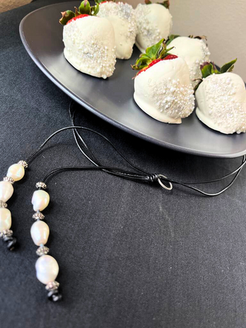 Bolo Necklace with One Dozen White Pearl Berries